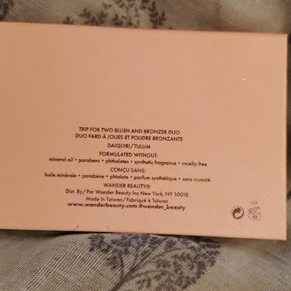 Makeup - Picture 2 of 5